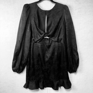 ASTR Dress‎ XL Black Floral Satin Jacquard Mini Cutout Twist Front Party Chic